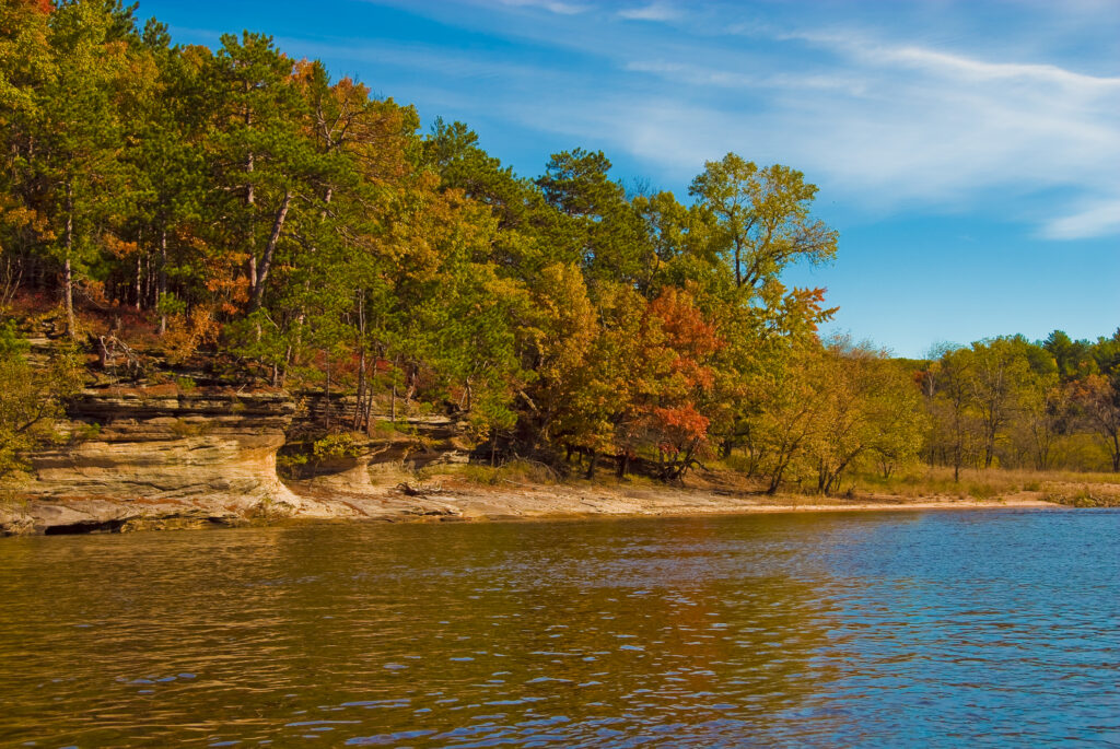 Wisconsin-Dells_dreamstime_m_3434565